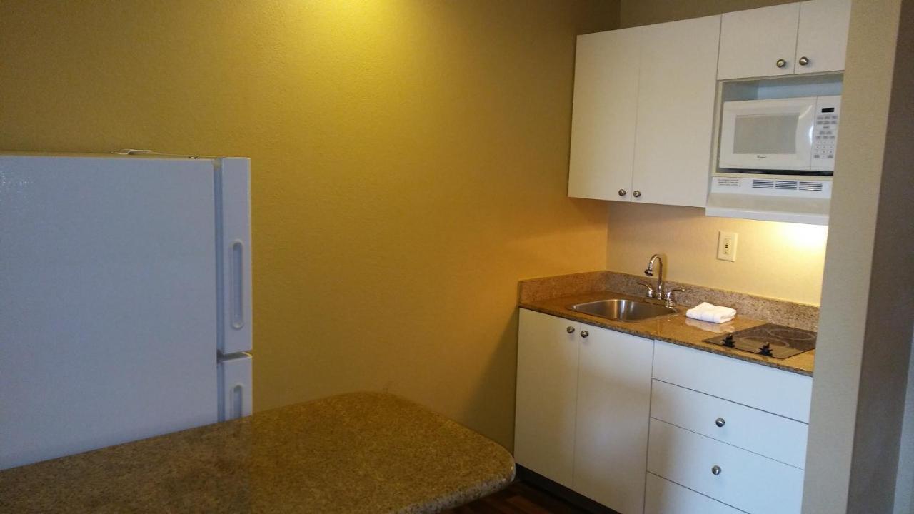Extended Stay America Select Suites - Orlando - Maitland - Summit Tower Blvd Altamonte Springs Exterior photo
